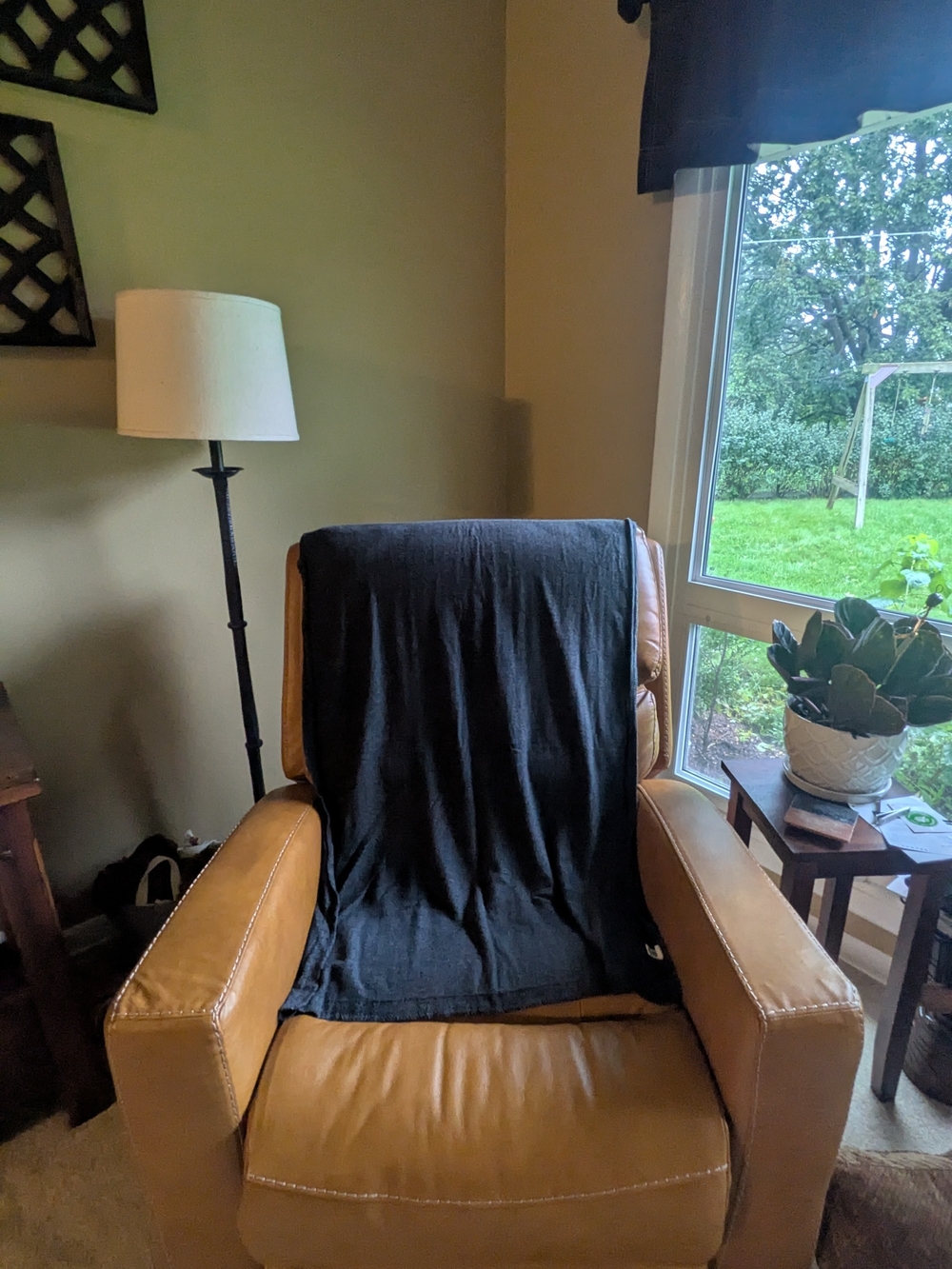 Gray/Black Wrap Like New